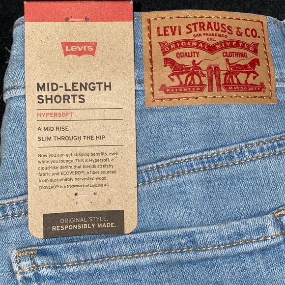 Levi’s shorts - Picture 4 of 4